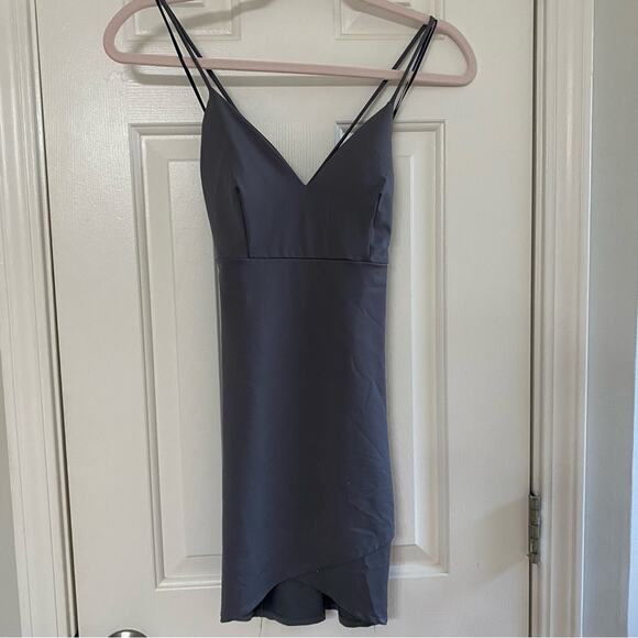 WINDSOR • Gray Shimmer Deep V-Neck Bodycon Mini Dress - Picture 2 of 9